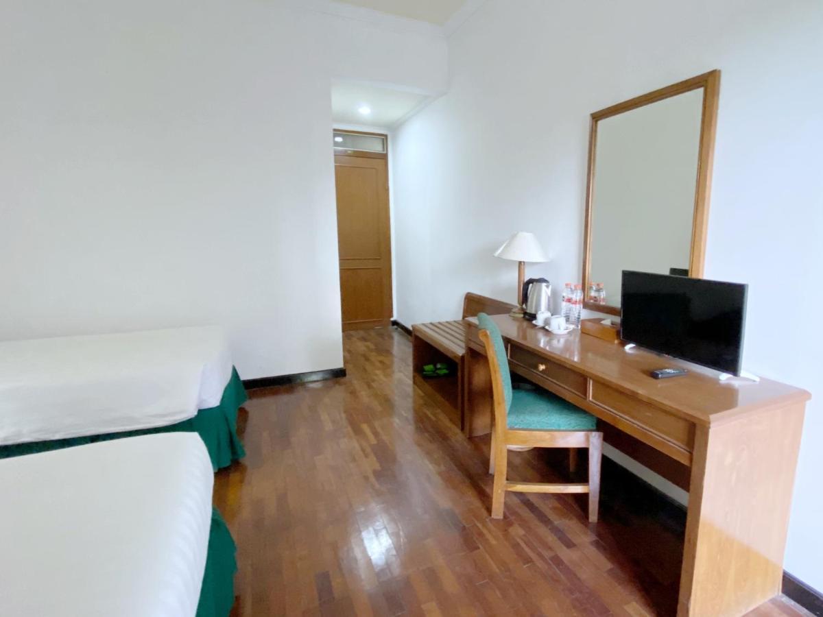 Grand Whiz Hotel Bromo Zewnętrze zdjęcie
