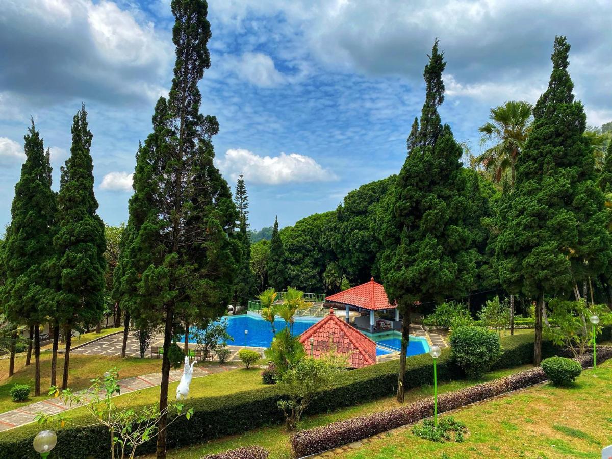 Grand Whiz Hotel Bromo Zewnętrze zdjęcie