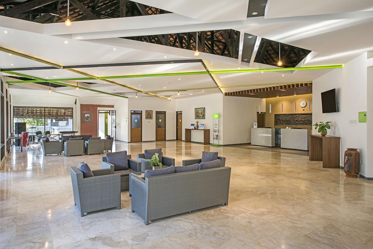 Grand Whiz Hotel Bromo Zewnętrze zdjęcie